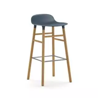 Tabouret FORM / Bleu / 2 dimensions / Piétement chêne / Normann Copenhagen