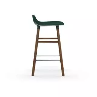 Tabouret FORM / Vert / 2 dimensions / Piétement noyer / Normann Copenhagen