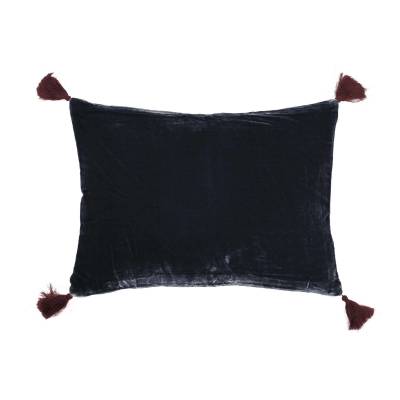 Coussin Rectangulaire GOA POMPONS BLEU NUIT / 30 x 40 cm / Soie / Bleu Fonce - Rouge / Le Monde Sauvage