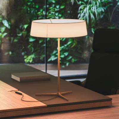 Lampe de bureau DAMA / H. 61 cm / Abat-jour papier / Acier Beige / Vibia