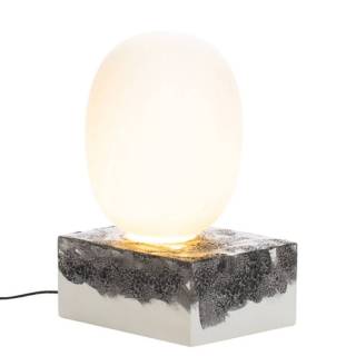 Lampe ovale MAGMA TWO HIGH / H. 55 cm / Verre Fumé - Base Noir / Pulpo