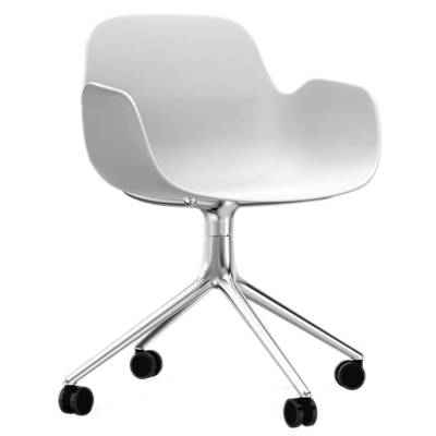 Fauteuil pivotant FORM / Blanc / 4 roues / Piétement alu / Normann Copenhagen