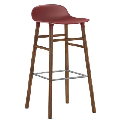 Tabouret FORM / Rouge / 2 dimensions / Piétement noyer / Normann Copenhagen