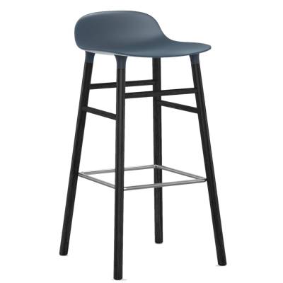 Tabouret FORM / Bleu / 2 dimensions / Piétement noir / Normann Copenhagen