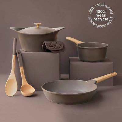 Ensemble collection L'INCROYABLE Cocotte + Poele + Casserole + Manique + Cuillere + Poignee / 2 dimensions / Moka / Cookut