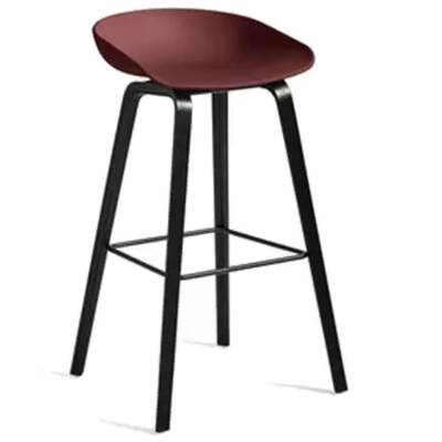 Tabouret de bar ABOUT A STOOL AAS 32 / Plastique et piètement bois - H 75 ou 65 cm