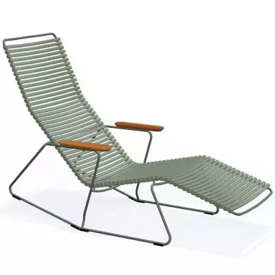 Chaise longue CLICK / L. 1,51 m / Accoudoirs en Bambou / Plastique / Vert Olive / Houe