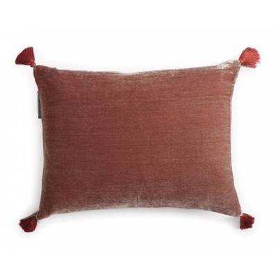 Coussin rectangulaire GOA POMPON / 30 x 40 cm / Velours de soie / Etosha vieux rose poudré